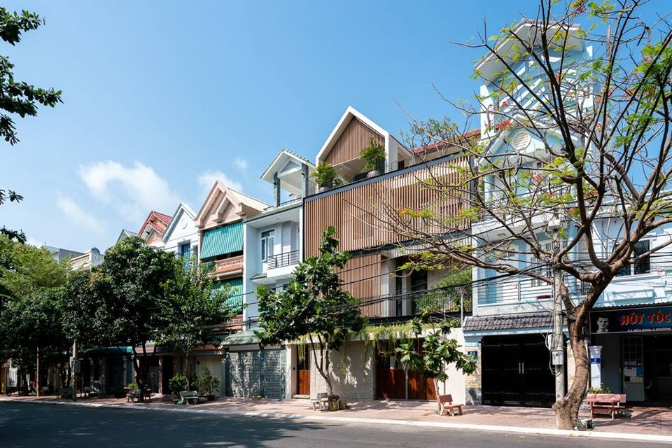 The West House: Nhà phố 4 tầng hướng tây ở Vũng Tàu lên báo ngoại - Nhà Đẹp Số (1)